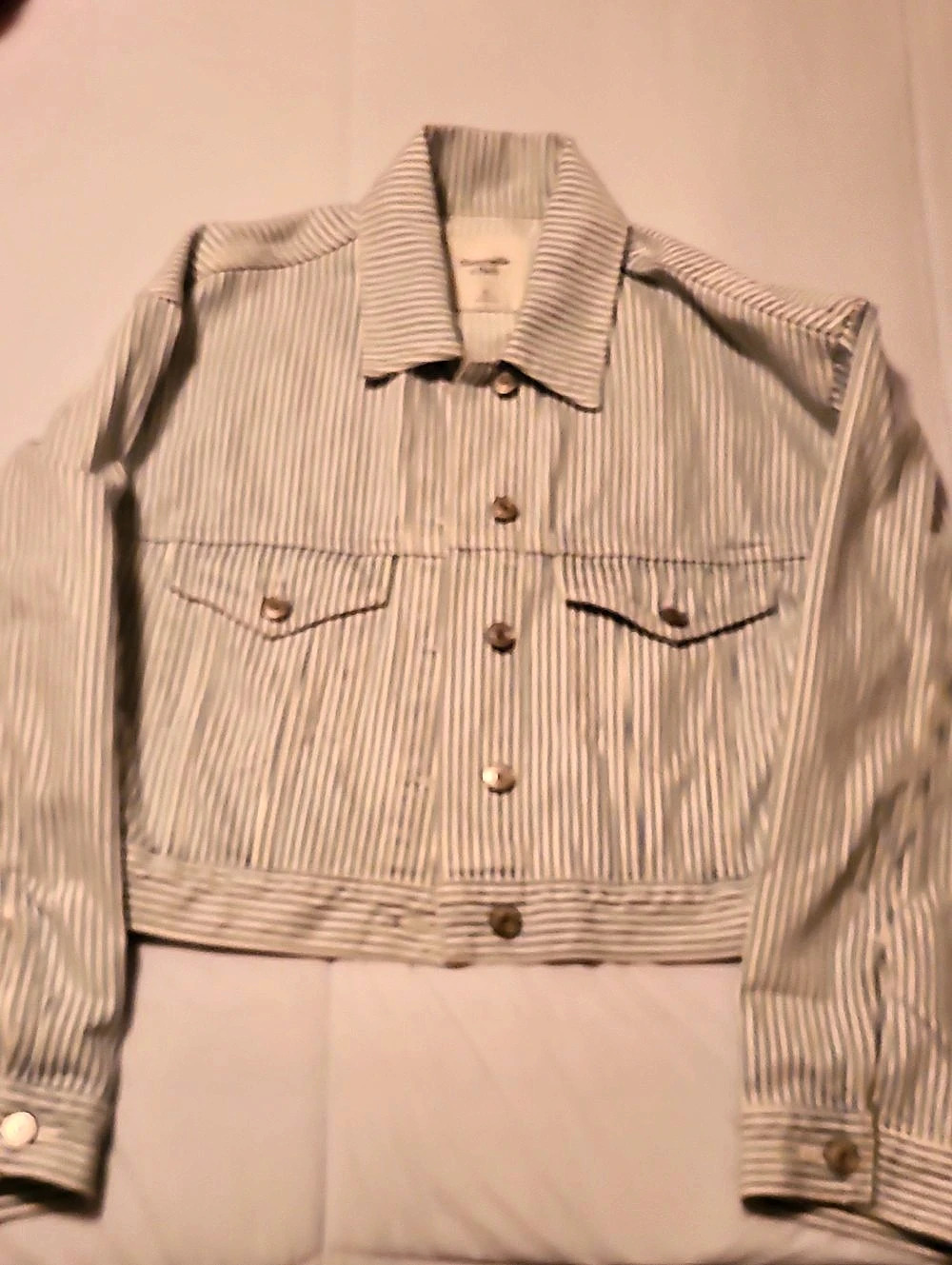 Abercrombie & Fitch Striped Cropped Jean Jacket Blue & White Medium